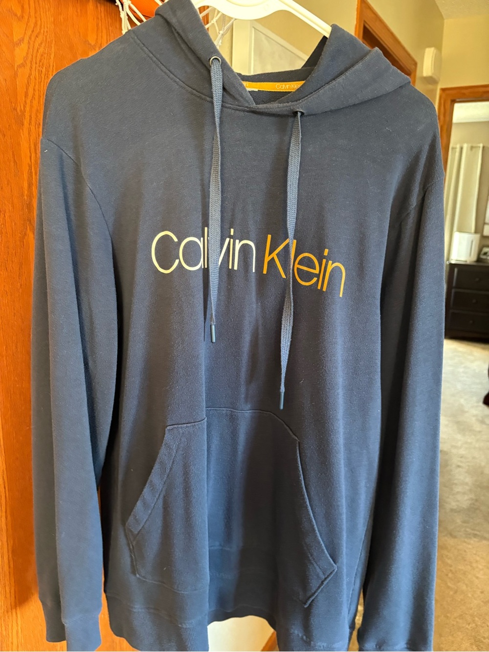 Calvin Klein Womenās Navy Logo Hoodie